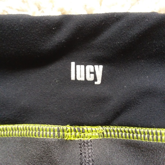 Lucy cropped activewear leggings - Picture 4 of 5